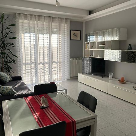 Appartamento เซริอาเต ภายนอก รูปภาพ